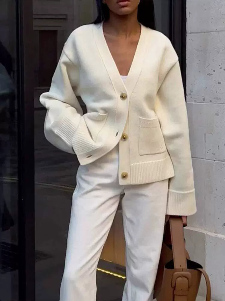 Jessamy | Damen Oversized Cardigan mit V-Ausschnitt & Knopfverschluss