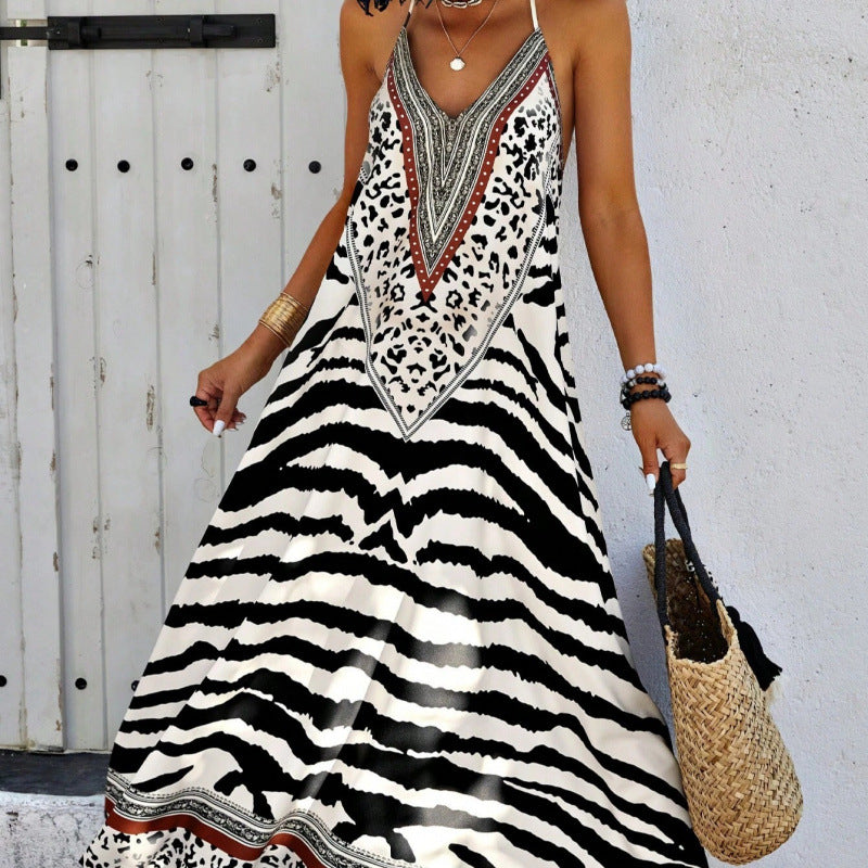 Gerina | Sommerliches Maxi-Halterneck-Kleid mit V-Ausschnitt, Spaghettiträgern & leichtem Printstoff