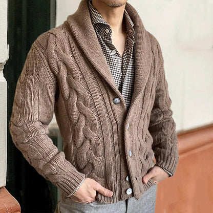 Herren Grobstrickjacke | Elegantes Zopfdesign & Moderner Kragen | Warm & Stilvoll