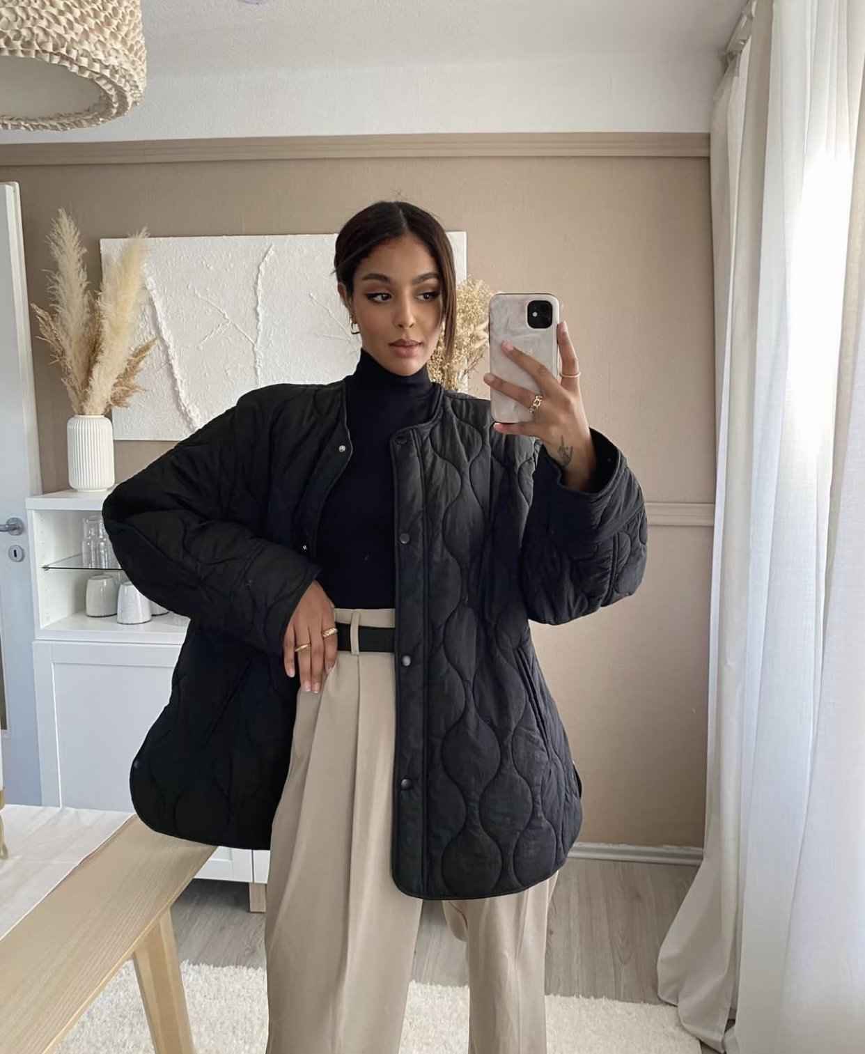 Eleri | Damen Leichte Steppjacke mit Knöpfen, lockere Passform & zeitlosem Design