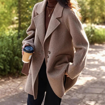 Ionea | Damen Mantel in Wollmix, Relaxed Fit, Knopfleiste & Patch-Taschen, mittellang