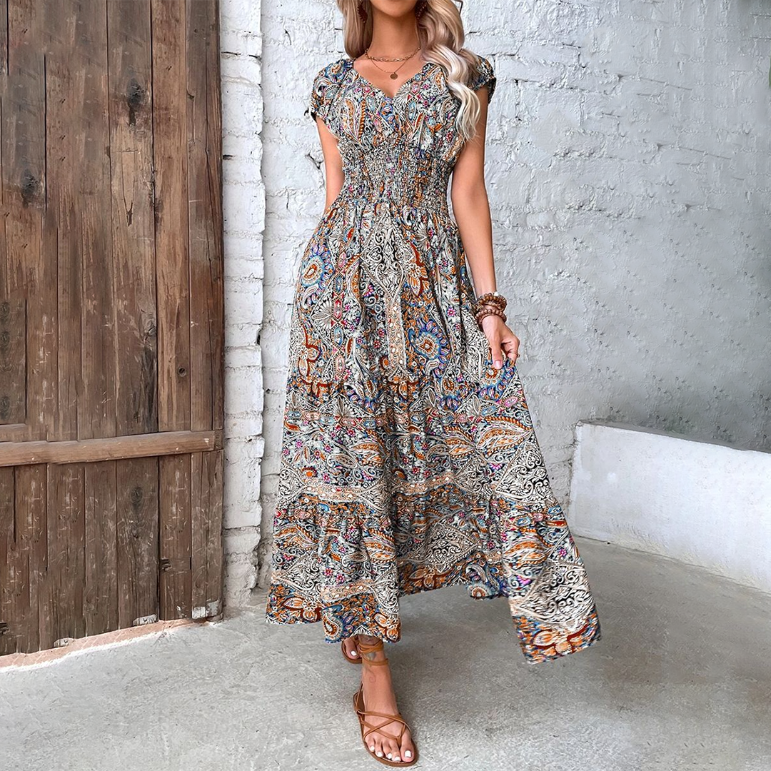 Martina | Boho Maxi Kleid – V‑Ausschnitt, Kurzarm & Tailliert mit Farbprint