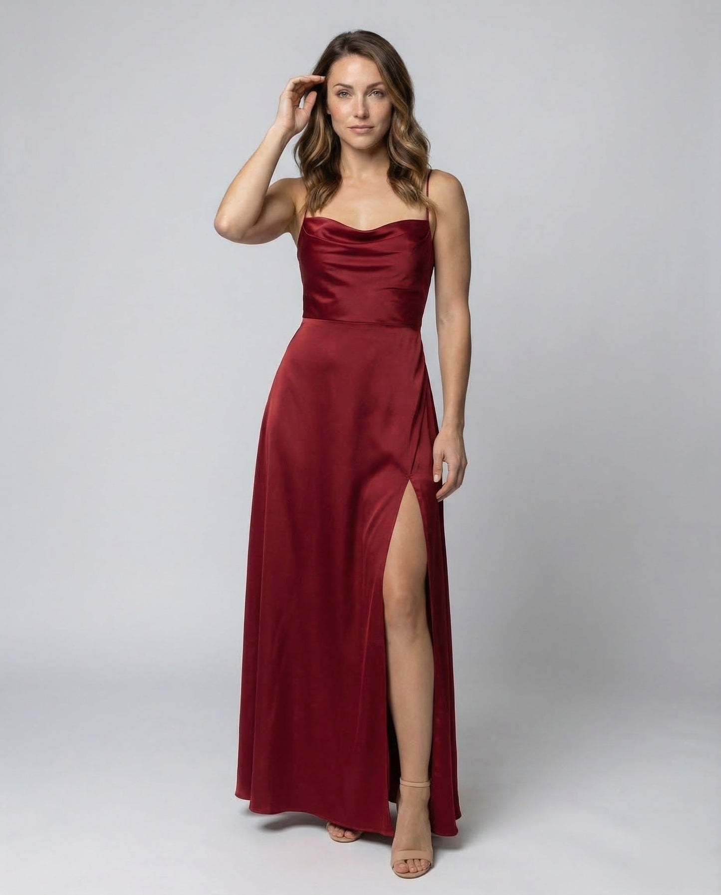 Damen Maxikleid – Elegantes Kleid mit Schlitz & geflochtenem Rücken