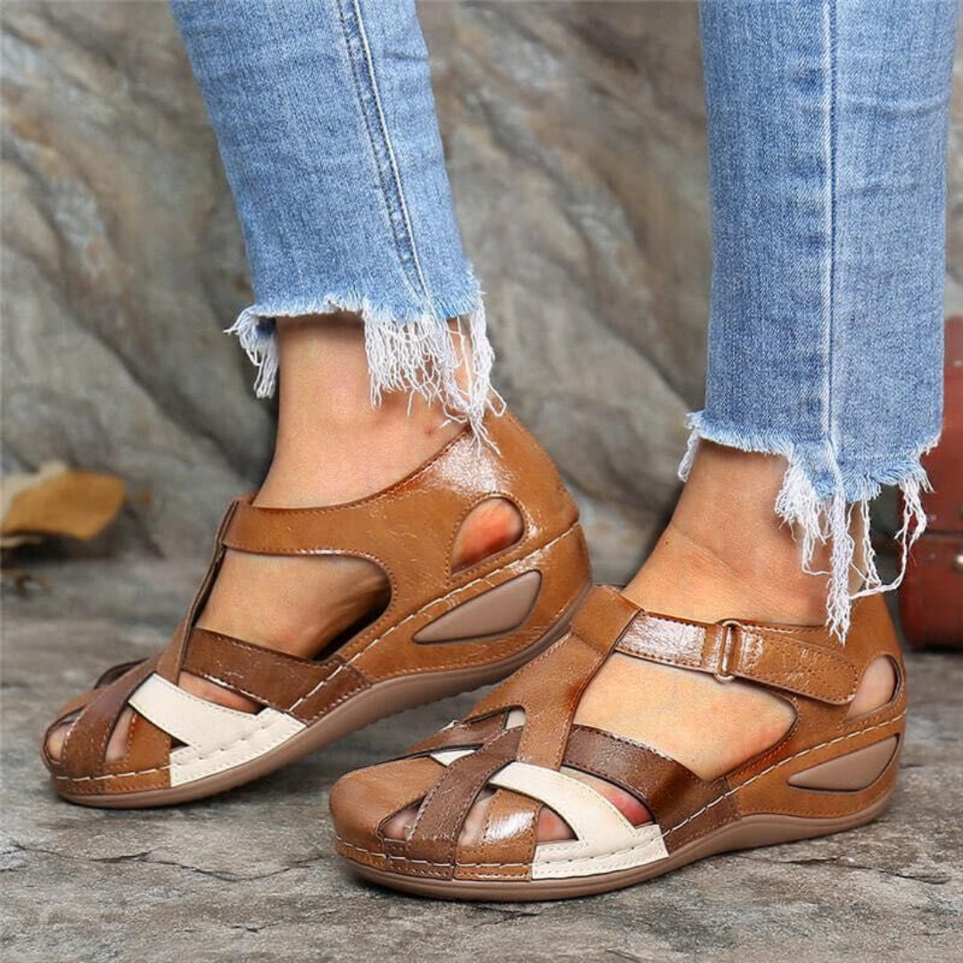 Adrianda | Damen Sandalen – Stilvolle & Robuste Sommerschuhe mit Klettverschluss, Bequem & Atmungsaktiv