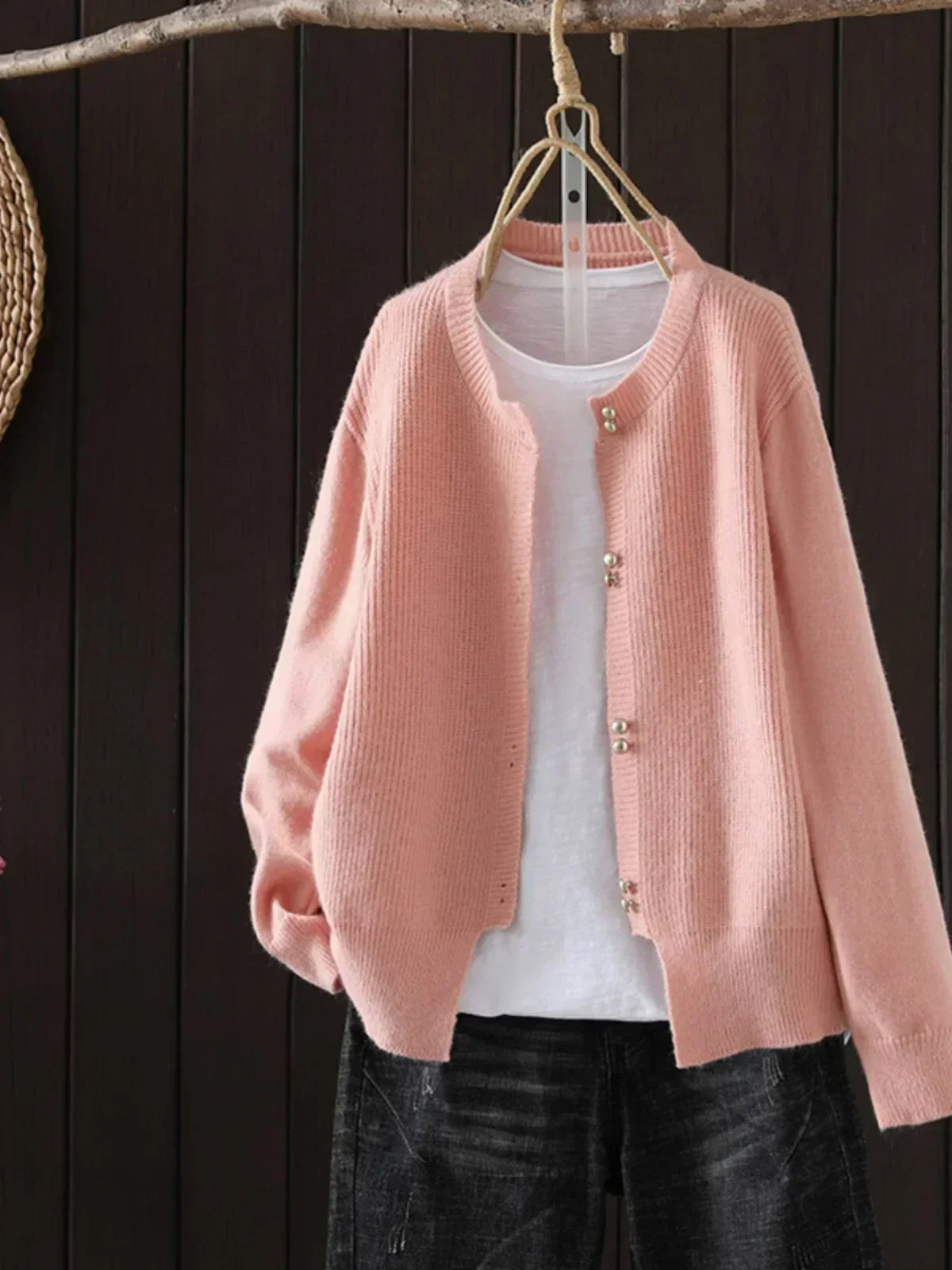 Elegante Damen Strickjacke mit Perlenknöpfen | Stylisch & Vielseitig