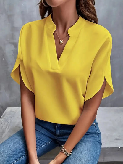 V-Ausschnitt Bluse – Zeitlose Eleganz & Femininer Komfort
