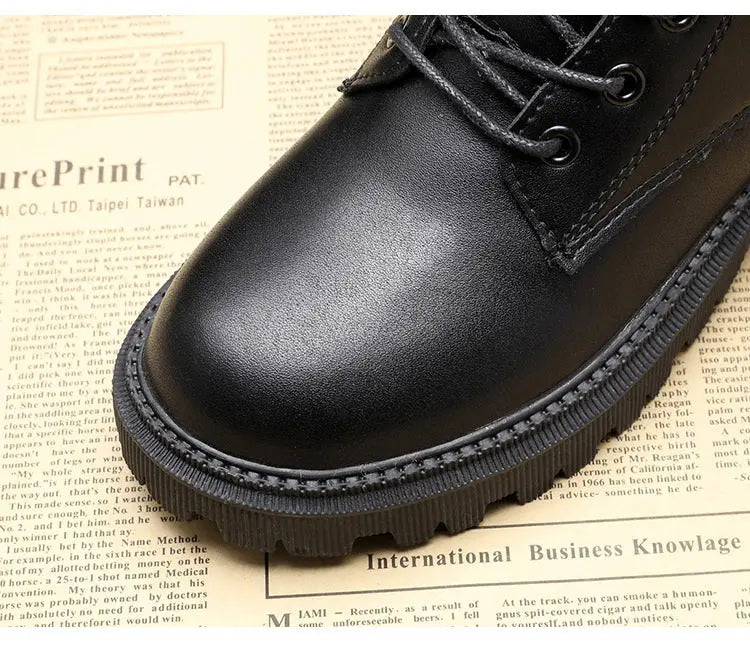 Rolande | Damen Schnürstiefeletten Schwarz, Leder-Optik mit Warmfutter & Rutschfester Profilsohle