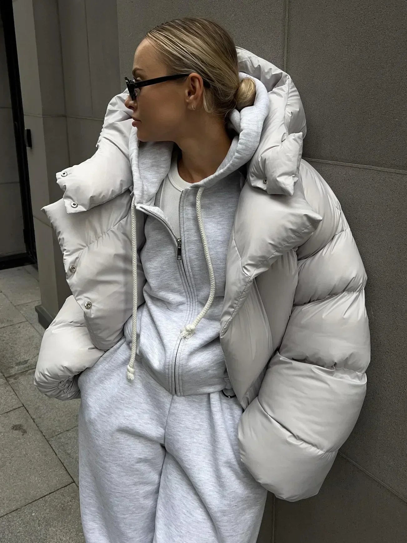 Oversize-Daunenjacke Damen | Stylisch, Warm & Urbaner Streetstyle