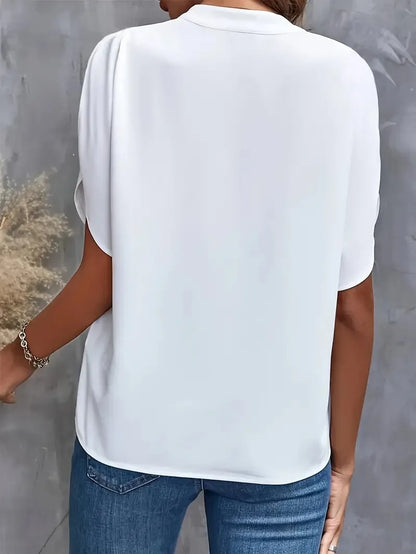 V-Ausschnitt Bluse – Zeitlose Eleganz & Femininer Komfort