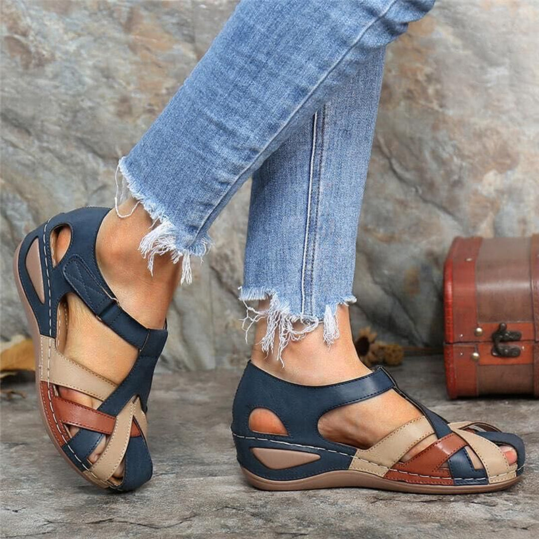 Adrianda | Damen Sandalen – Stilvolle & Robuste Sommerschuhe mit Klettverschluss, Bequem & Atmungsaktiv