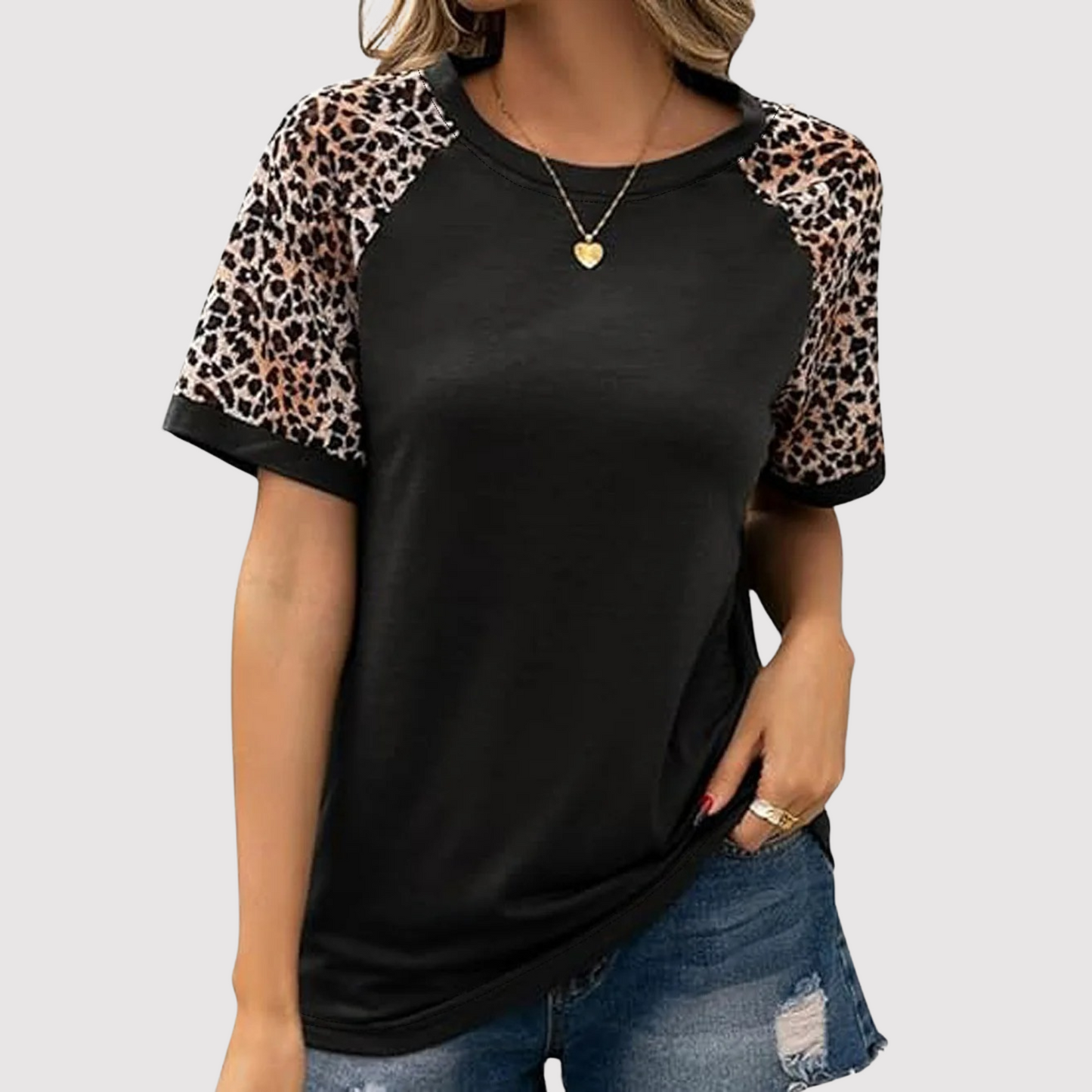 Bambini | Rundhals-Shirt mit Leoparden-Print | Stylishes Damen-T-Shirt