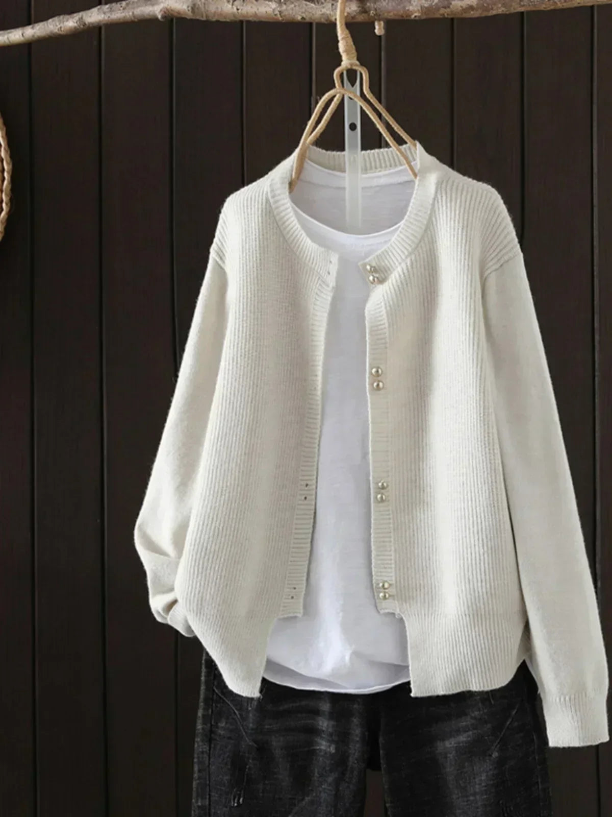 Elegante Damen Strickjacke mit Perlenknöpfen | Stylisch & Vielseitig