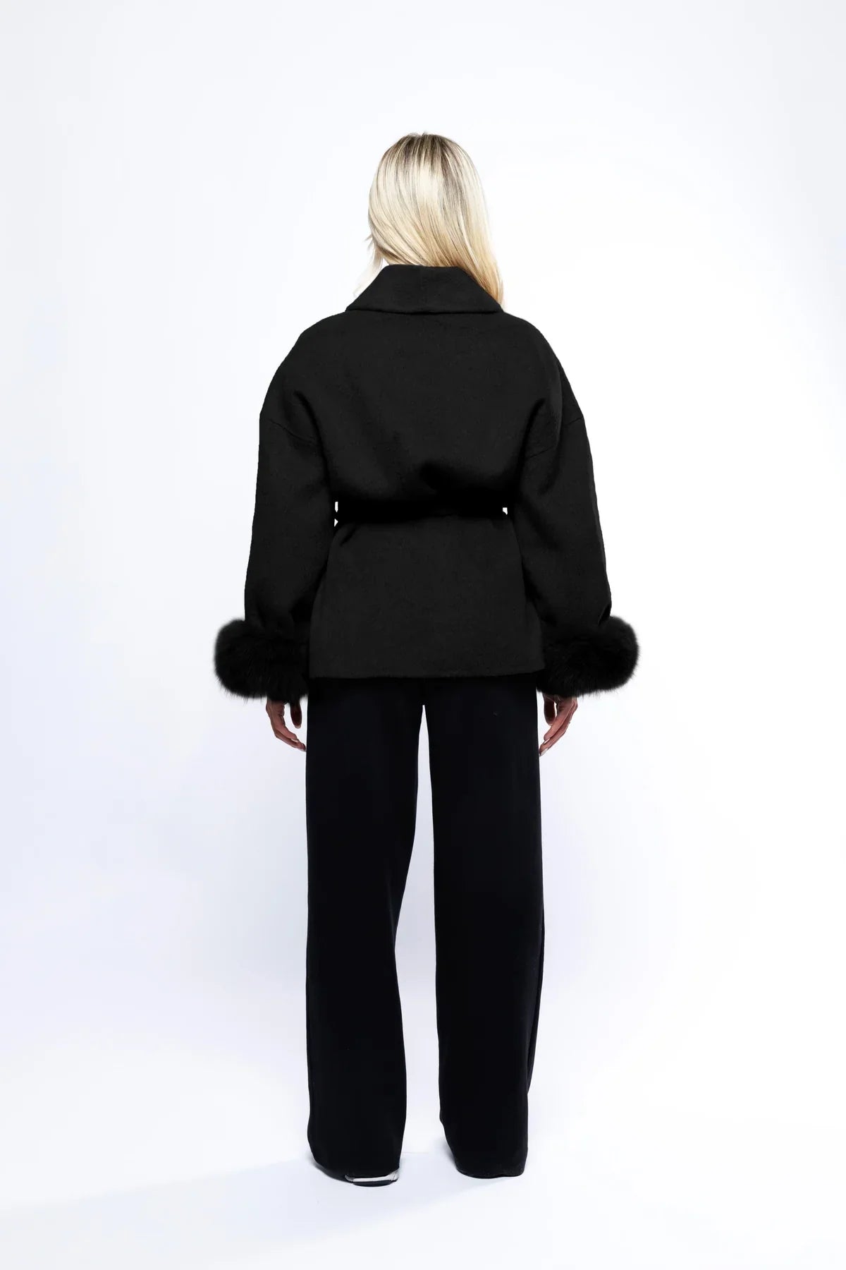 Wickelmantel Damen | Luxuriöser Mantel mit Bindegürtel für stilvolle Eleganz