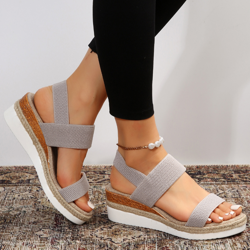 Amabel | Damen Keilsandaletten mit offenem Zehenbereich & Fersenriemen – Bequeme Slip-On Sommer-Sandalen mit Keilabsatz