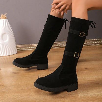 Thalassa | Damen Knee High Boots in Schwarz mit niedrigem Absatz & klassischer Silhouette