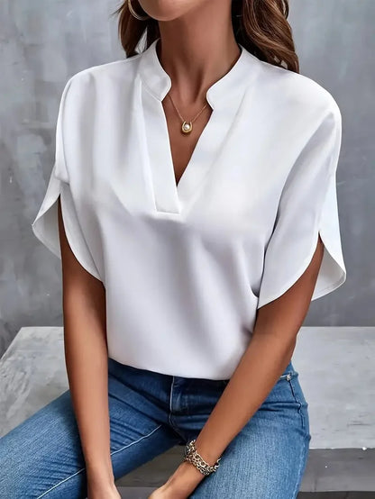 V-Ausschnitt Bluse – Zeitlose Eleganz & Femininer Komfort