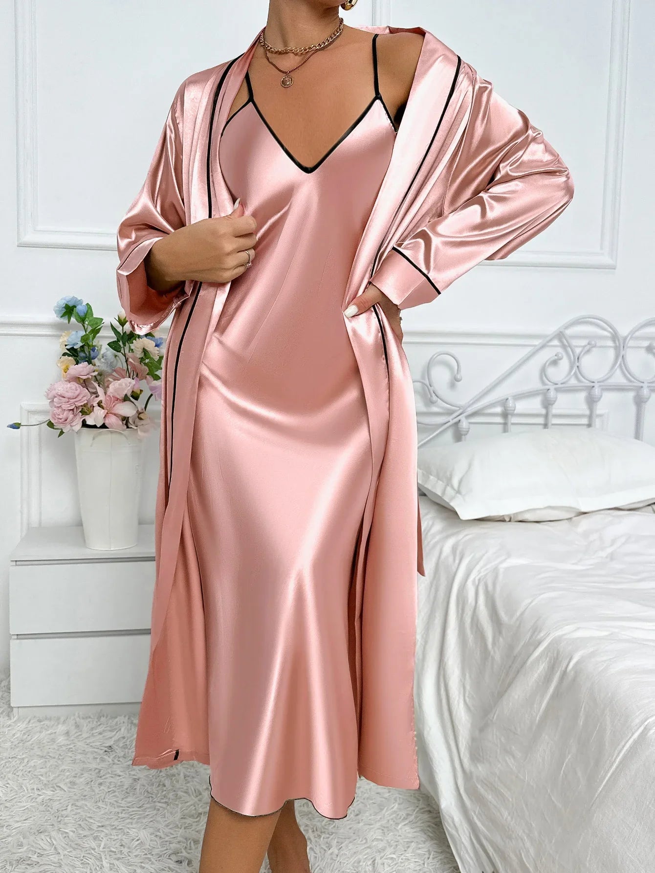 Philomela | Damen Pyjama Set Zweiteiler mit Langarm Morgenmantel & Ärmellosem Slip Kleid