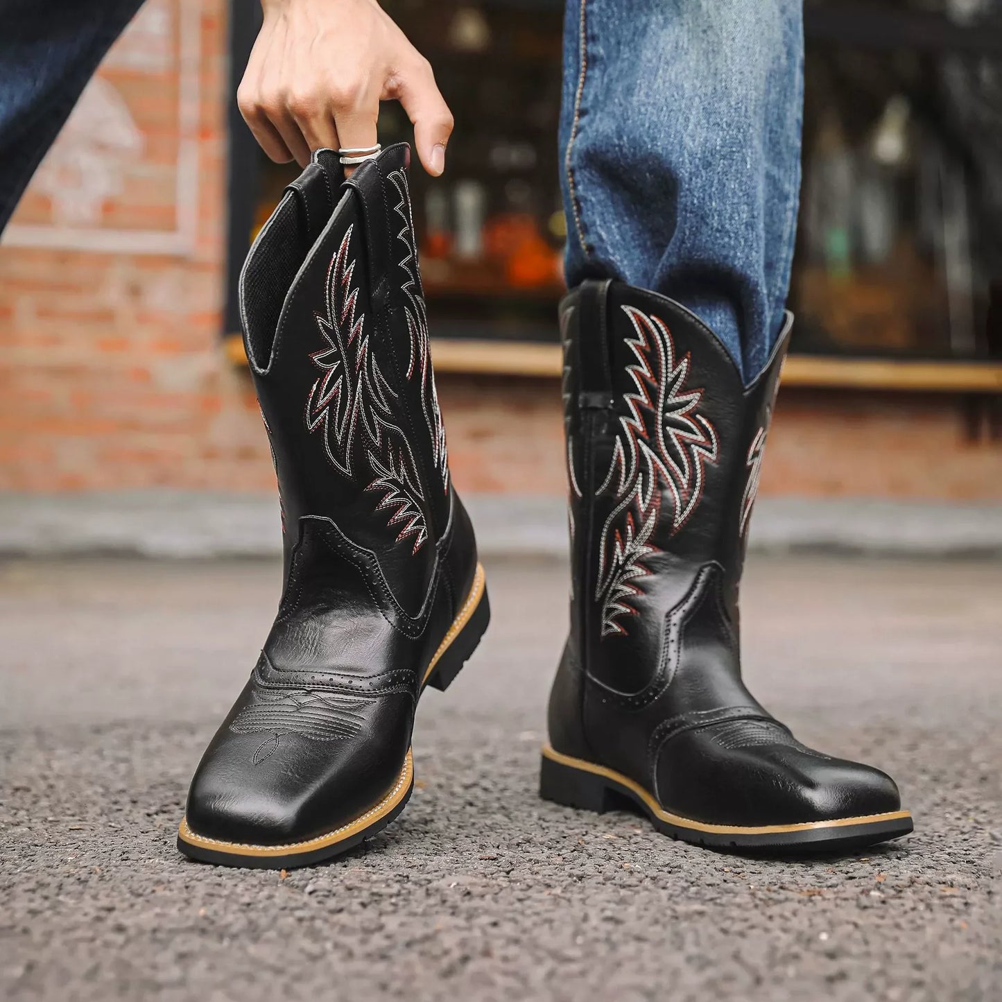 Milford | Herren Western Cowboy Boots mit Stickerei, Mittelhoch & Square Toe Design