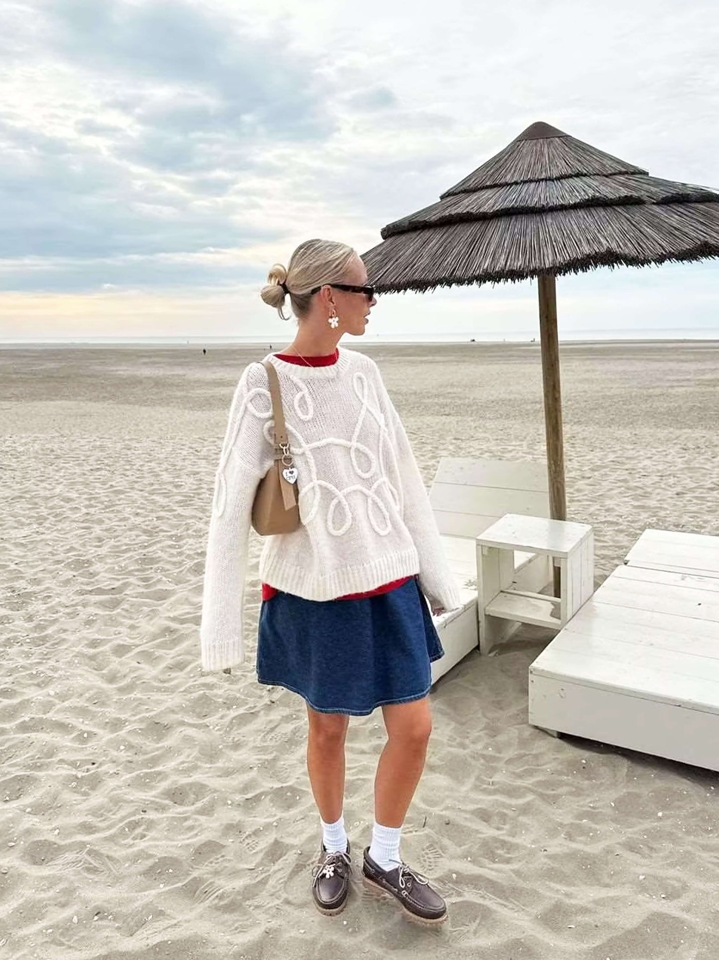 Odile | Damen Strickpullover Oversize mit Rundhals & Stickmuster