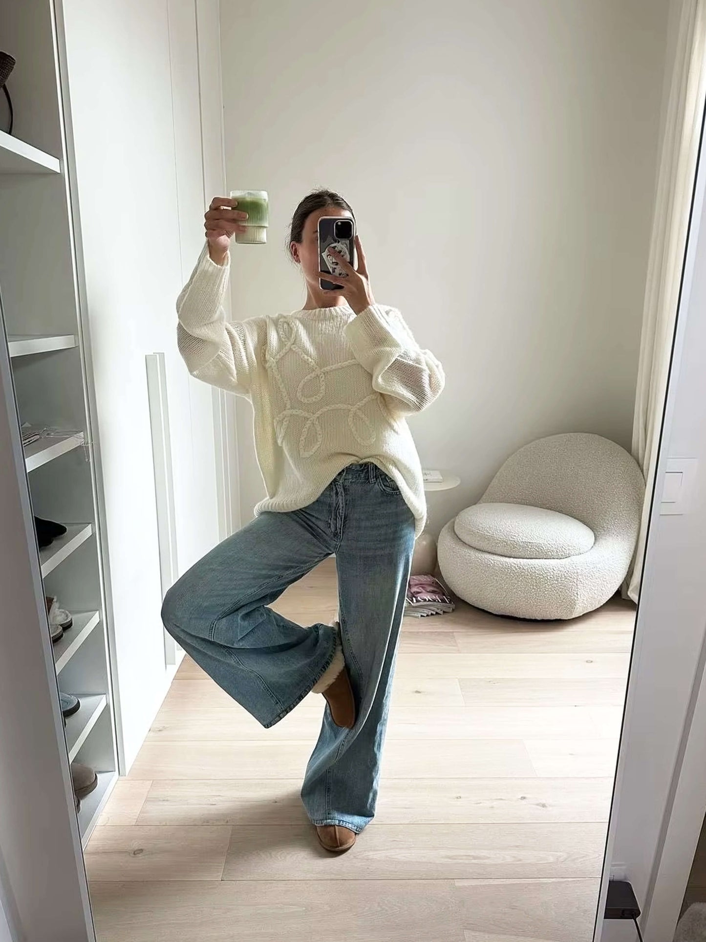 Odile | Damen Strickpullover Oversize mit Rundhals & Stickmuster