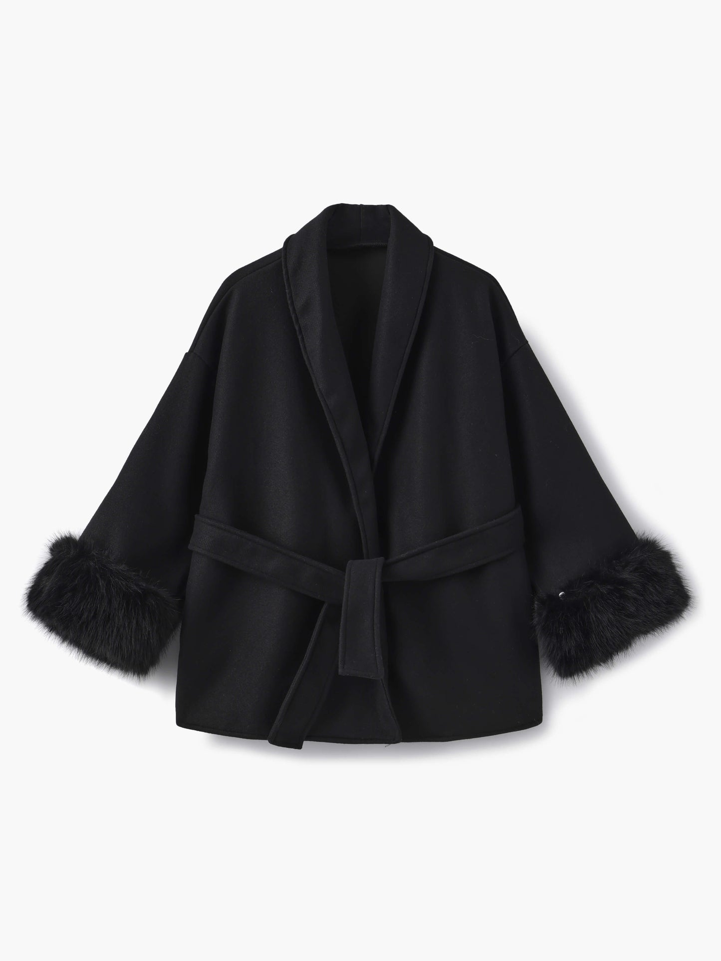 Eleganter Wickelmantel Damen mit Fellärmeln – Warm, Femininer Chic & Stilvoll im Winter