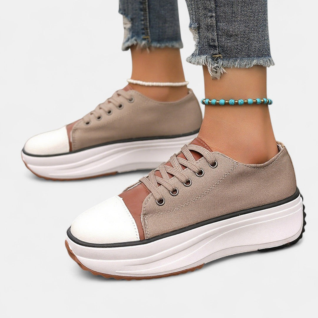 Damen Plateau-Sneaker mit Retro-Frontkappe | Stylisch & Komfortabel