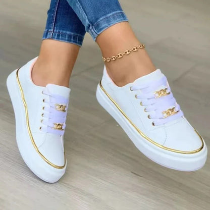Welcy | Lace Sneakers Weiße Damen-Sneaker mit goldenen Akzenten & Schnürung für Alltag & Freizeit