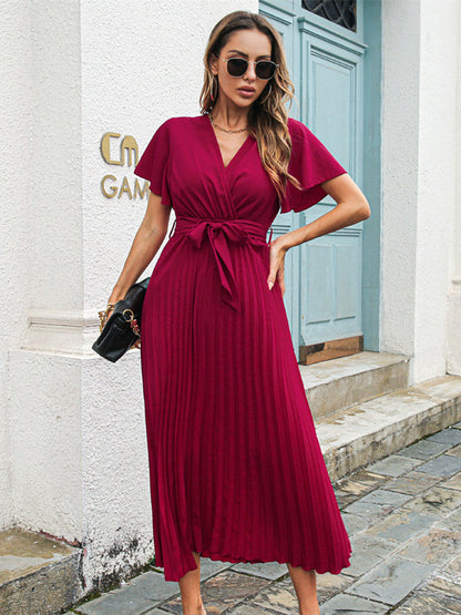 Plissee Kleid – Eleganz, Bewegung & Femininer Stil