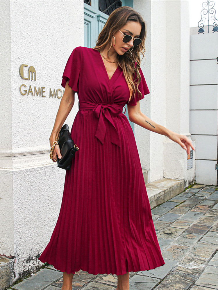 Plissee Kleid – Eleganz, Bewegung & Femininer Stil