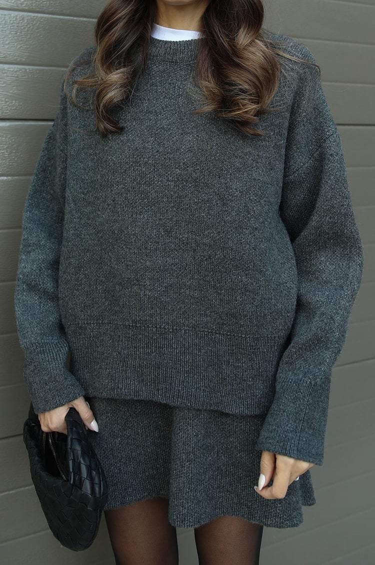 Damen Strick-Set aus Pullover & Minirock | Moderner Cozy-Look für Stil & Komfort