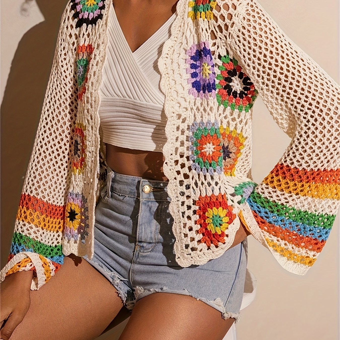 Serandi | Crochet Patch Cardigan mit Blumenmuster & Weiten Ärmeln für Damen