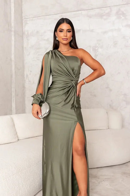 One-Shoulder Kleid – Elegant, Modern & Ausdrucksstark