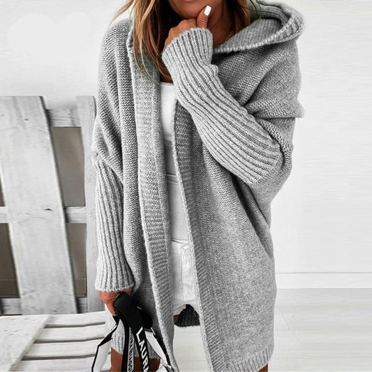 Lange Damen-Strickjacke mit Kapuze | Warmer, lässiger Stricklook für Alltag & Freizeit