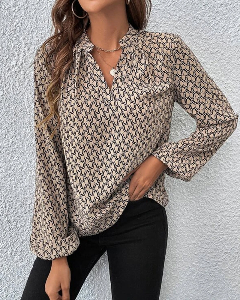 Aeliana | Damen Bluse mit V-Ausschnitt & Stilvollem Print – Langarm, Elegant & Büro-tauglich
