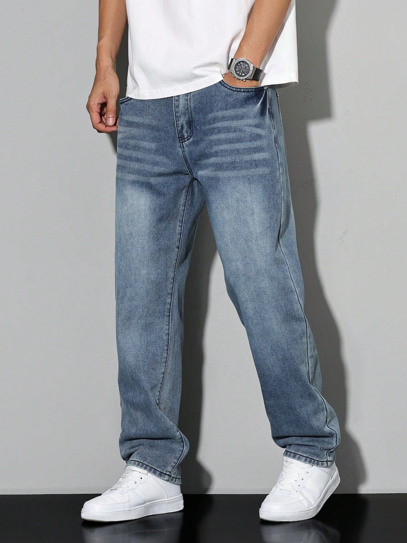 Herren Jeans mit geradem Schnitt – Zeitlos, Komfortabel & Vielseitig
