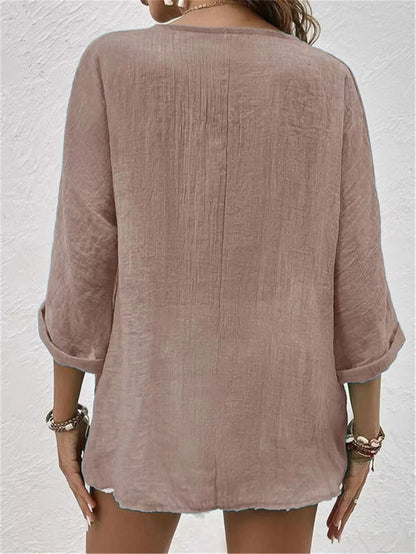 Damenbluse mit V-Ausschnitt und Knöpfen – Elegant, Leicht & Vielseitig