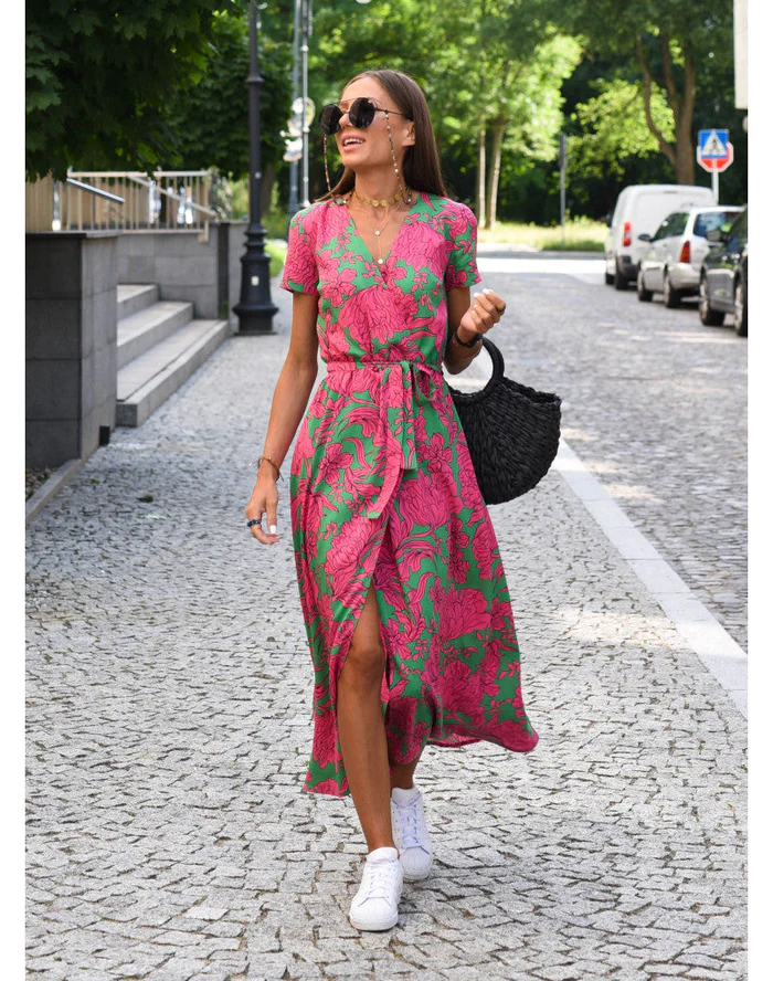Wickel-Midikleid mit V-Ausschnitt – Feminin, Leicht & Sommerlich