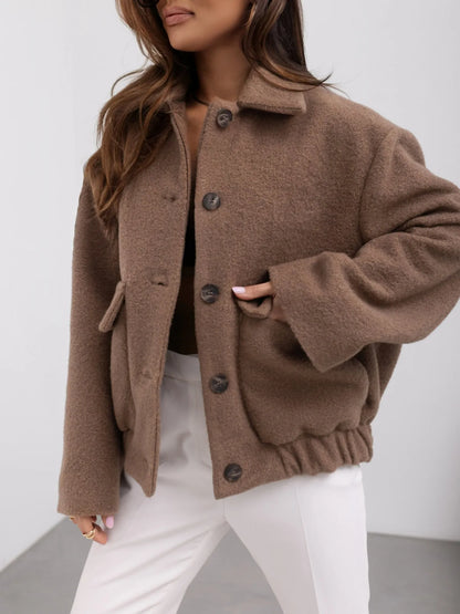 Damen Kurzjacke mit großen Taschen | Stylische Übergangsjacke für Alltag & Stadt
