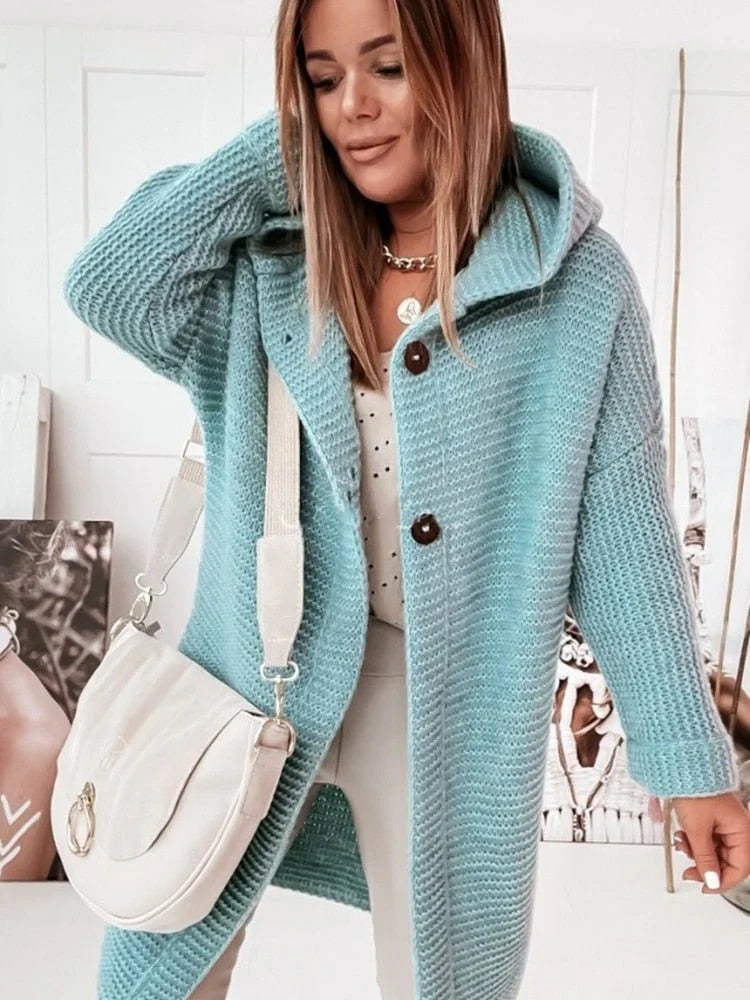 Lange Strickjacke Damen mit Kapuze & Knopfleiste | Warmer Stricklook für Alltag & Freizeit
