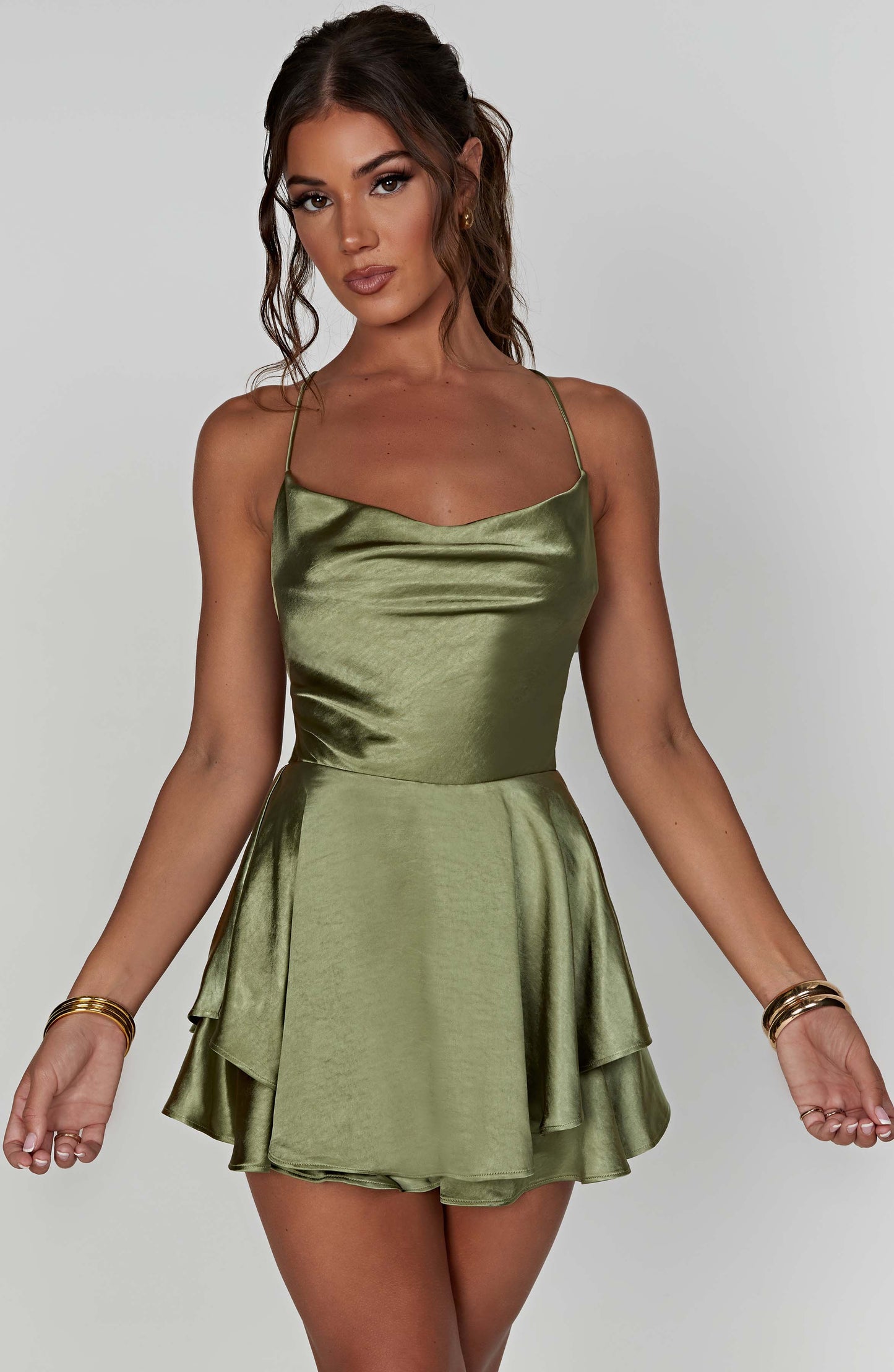 Satin-Minikleid – Eleganz, Glanz & Femininer Stil