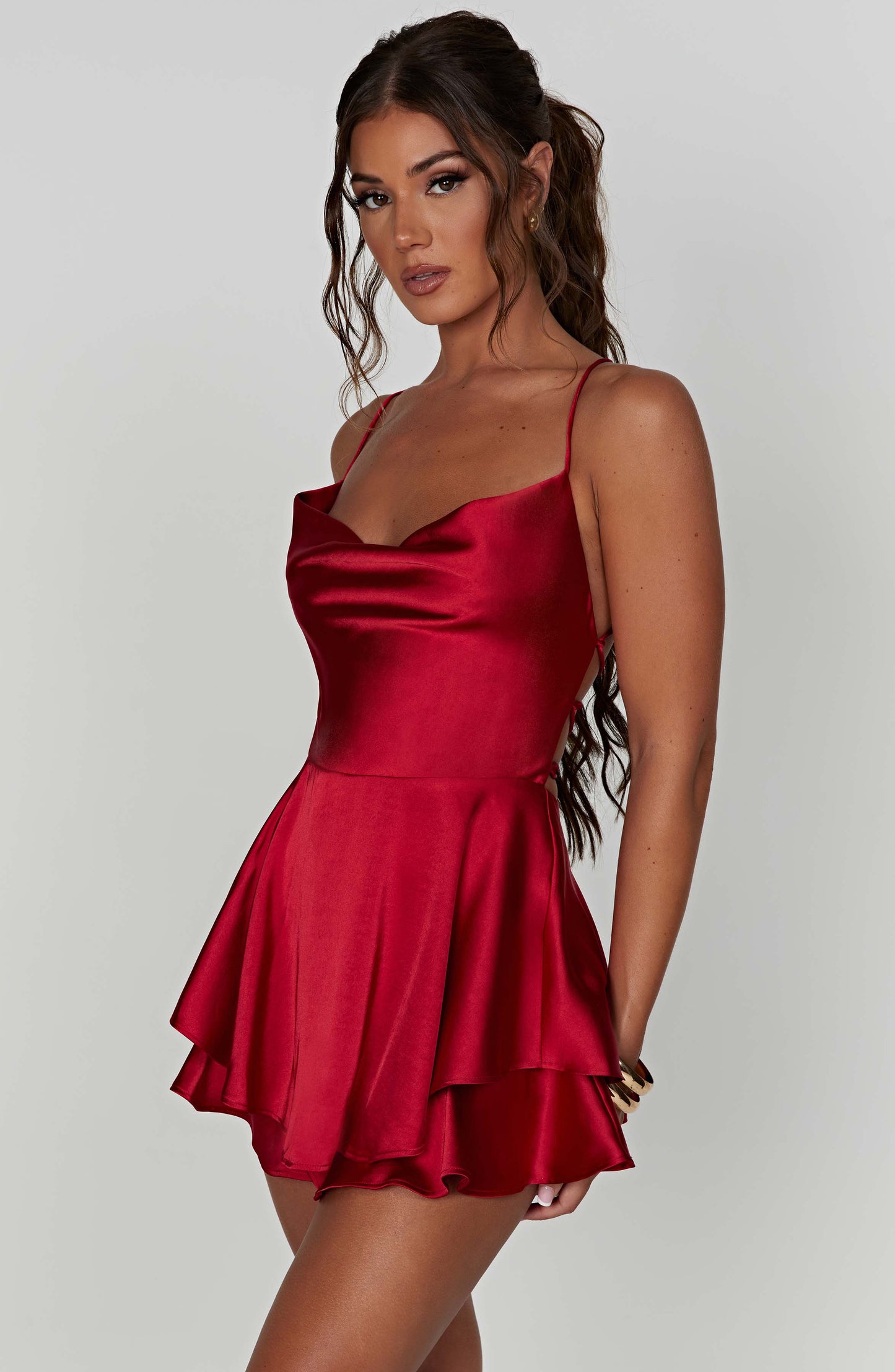 Satin-Minikleid – Eleganz, Glanz & Femininer Stil