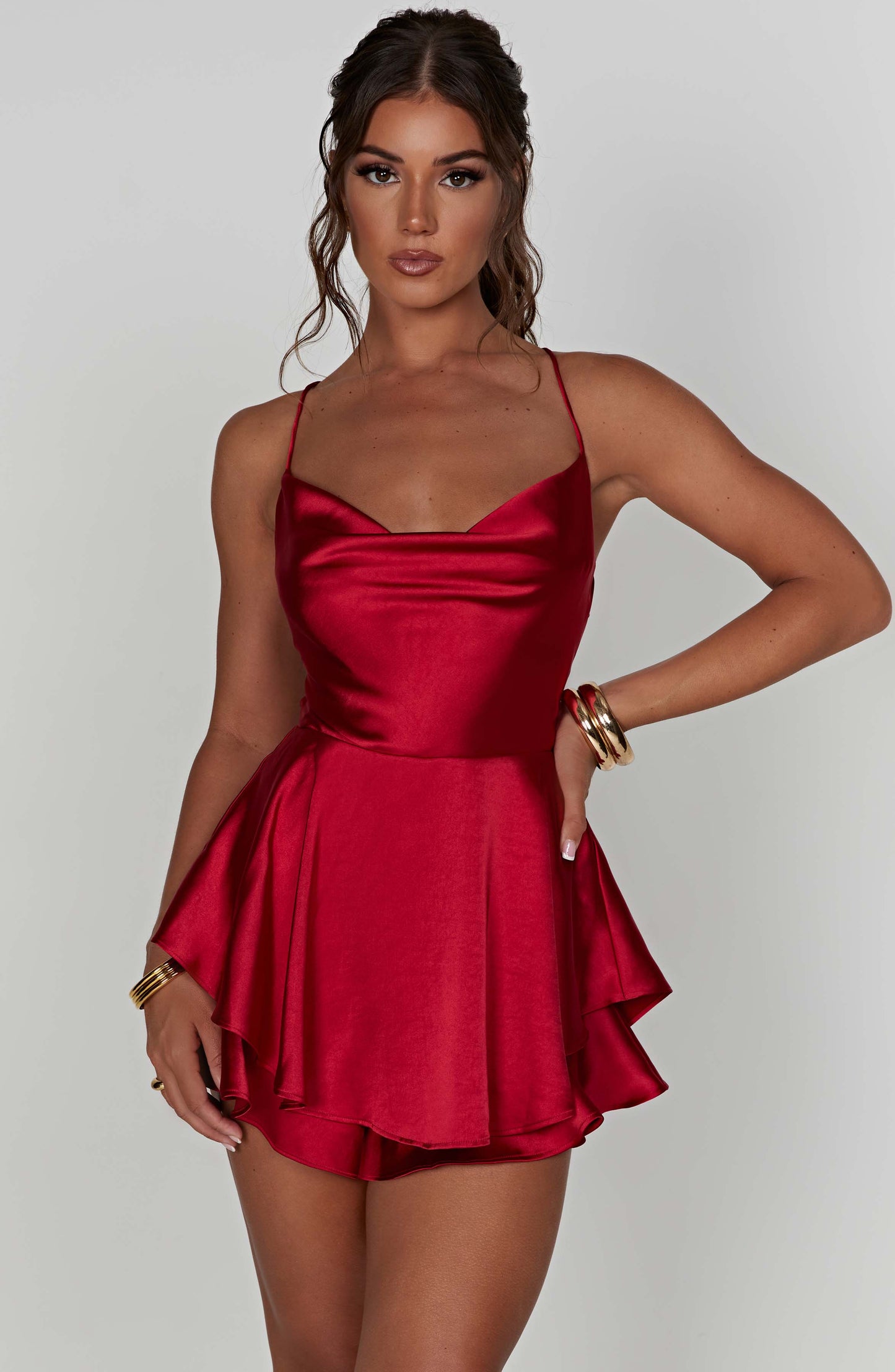 Satin-Minikleid – Eleganz, Glanz & Femininer Stil