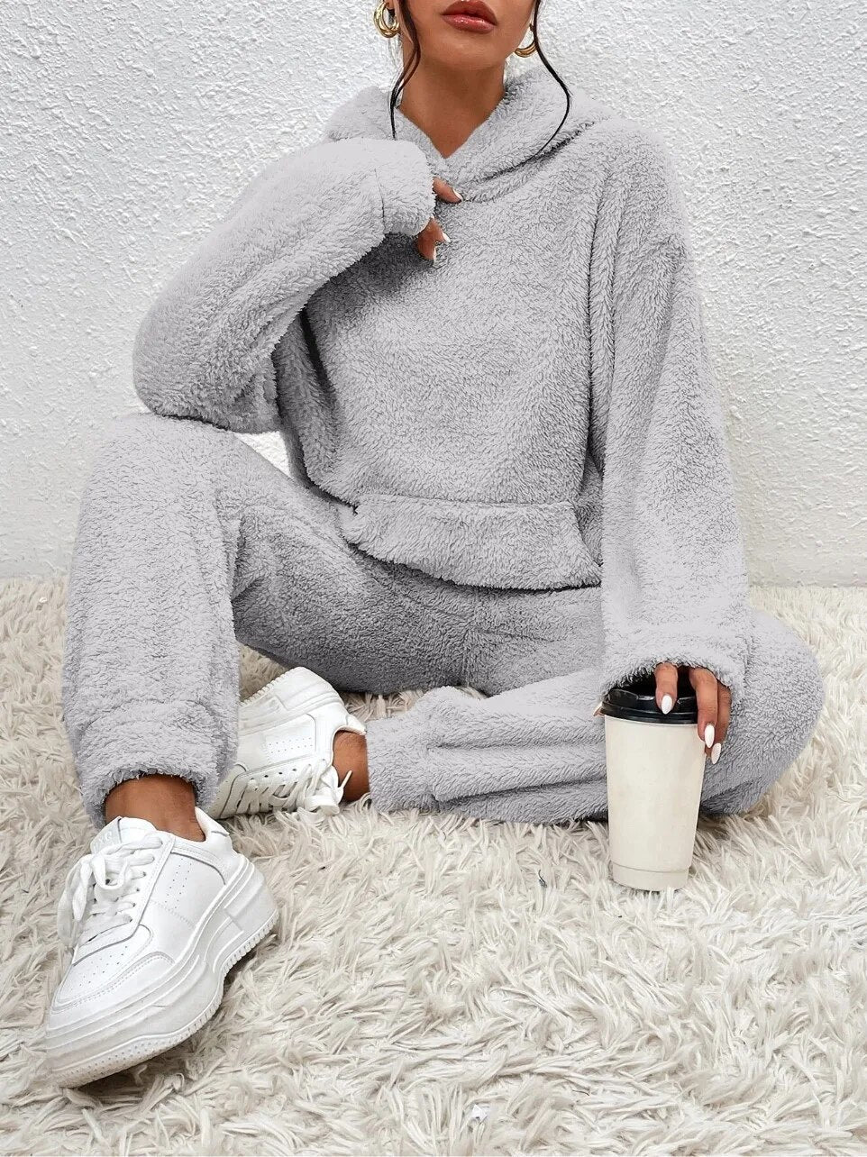 Geraldine – Teddy Lounge Set Damen | Kuscheliger Hoodie & Jogginghose Zweiteilig für Zuhause und Freizeit