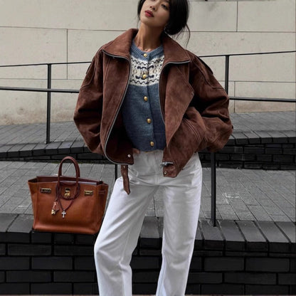 Indigo-Rae | Damen Bomberjacke Oversized im Wildleder-Look mit Asymmetrischem Reißverschluss & Epauletten