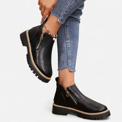 Syrenna | Damen Stiefeletten mit robuster Sohle – Seitlicher Reißverschluss & Kurzschaft Boots für Alltag & Freizeit
