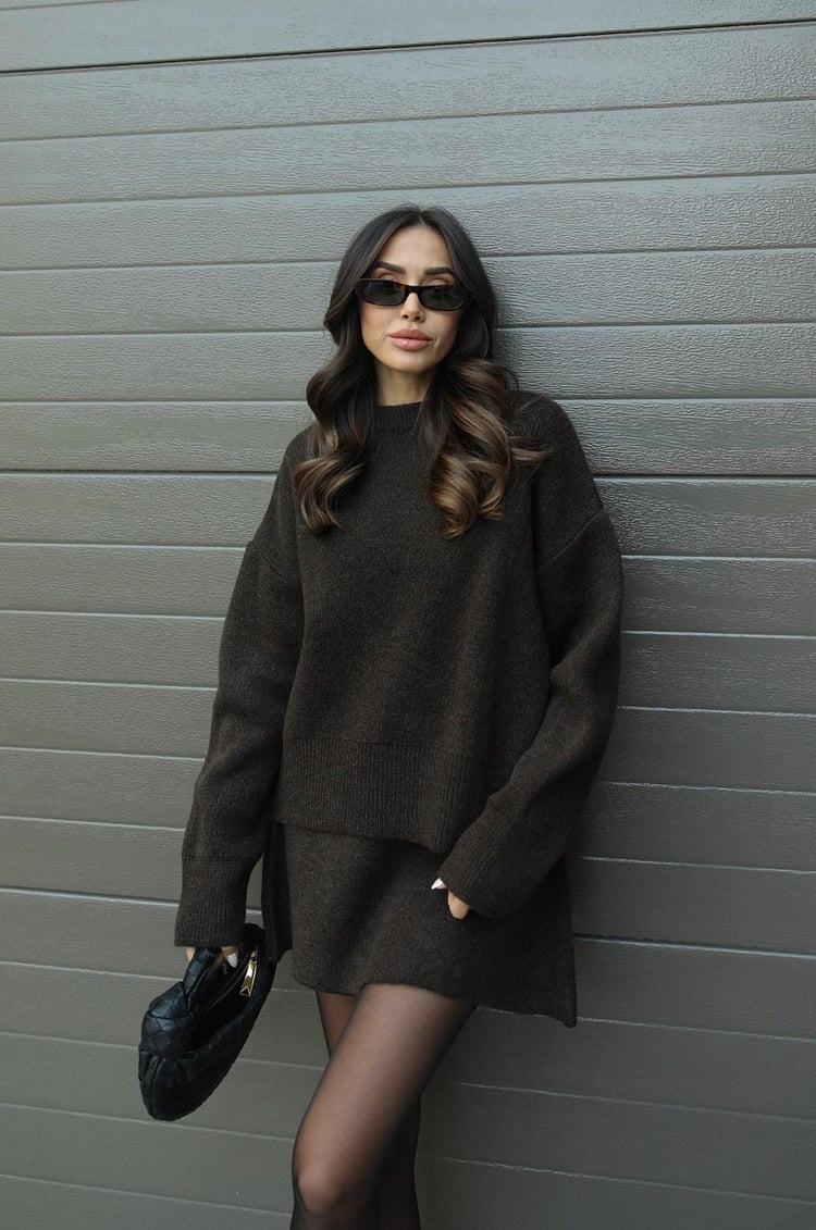 Damen Strick-Set aus Pullover & Minirock | Moderner Cozy-Look für Stil & Komfort