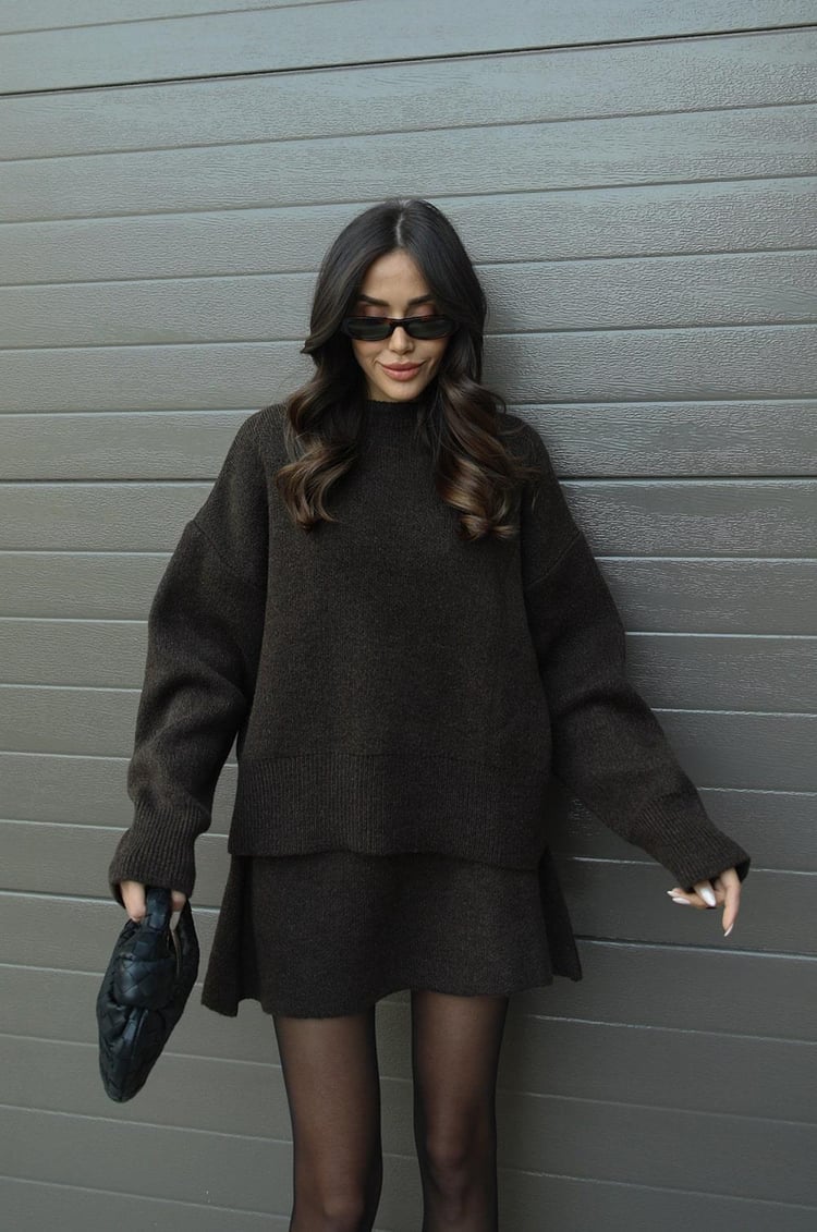 Damen Strick-Set aus Pullover & Minirock | Moderner Cozy-Look für Stil & Komfort