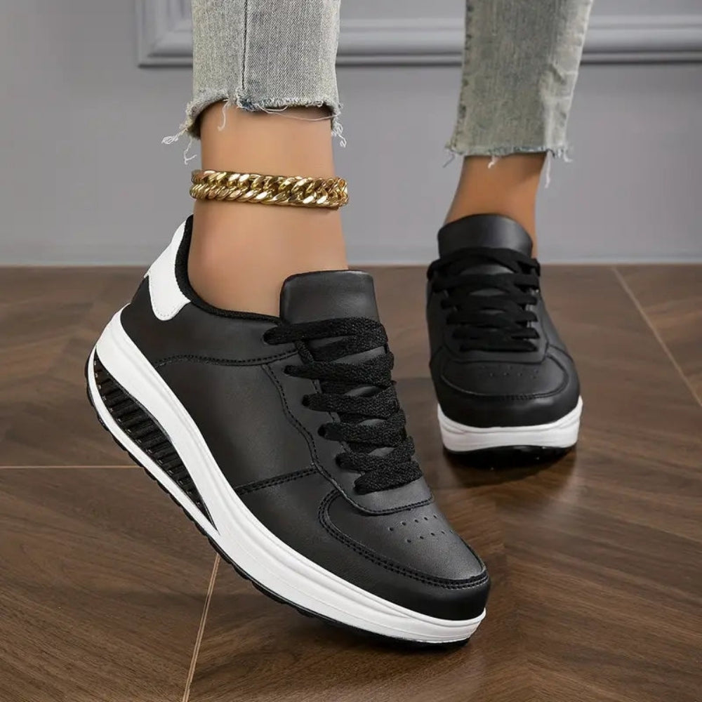 Damen Low-Top Sneaker mit erhöhter Sohle – Moderne Freizeitschuhe für Alltag und City-Looks