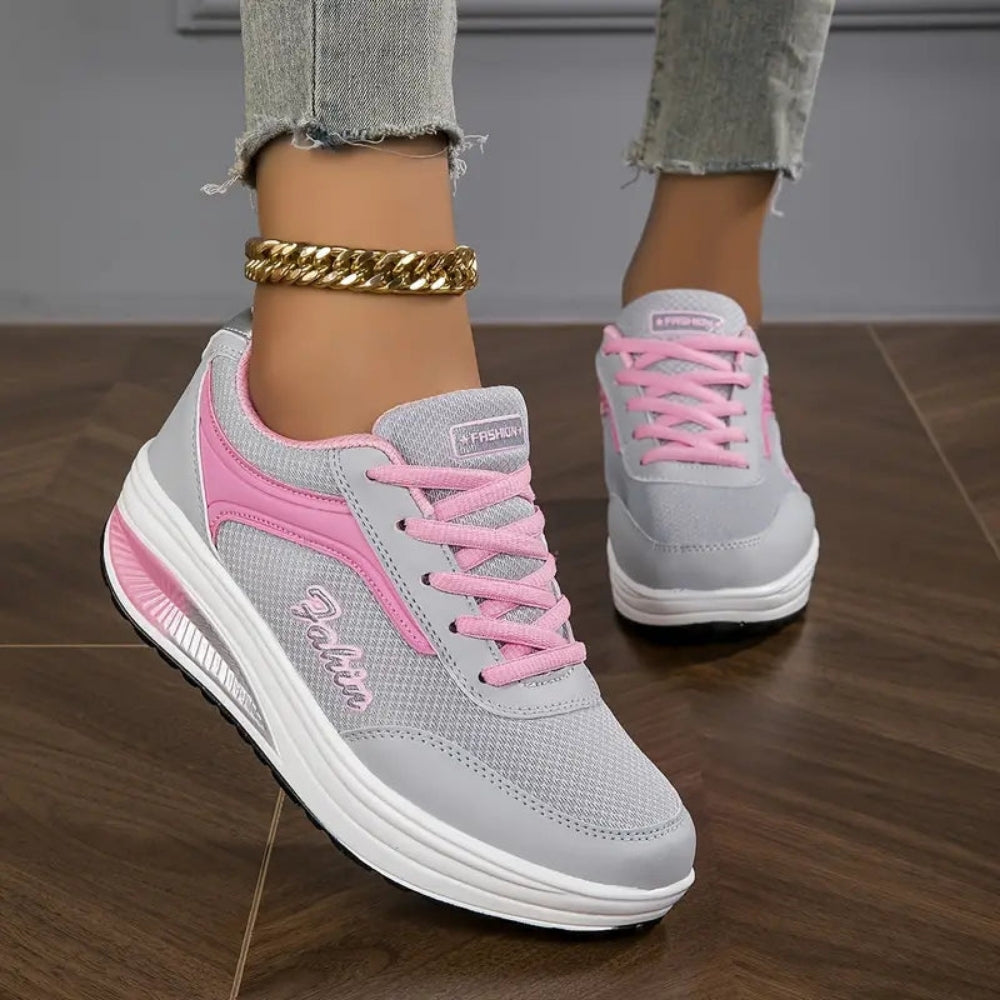 Damen Low-Top Sneaker mit erhöhter Sohle – Moderne Freizeitschuhe für Alltag und City-Looks