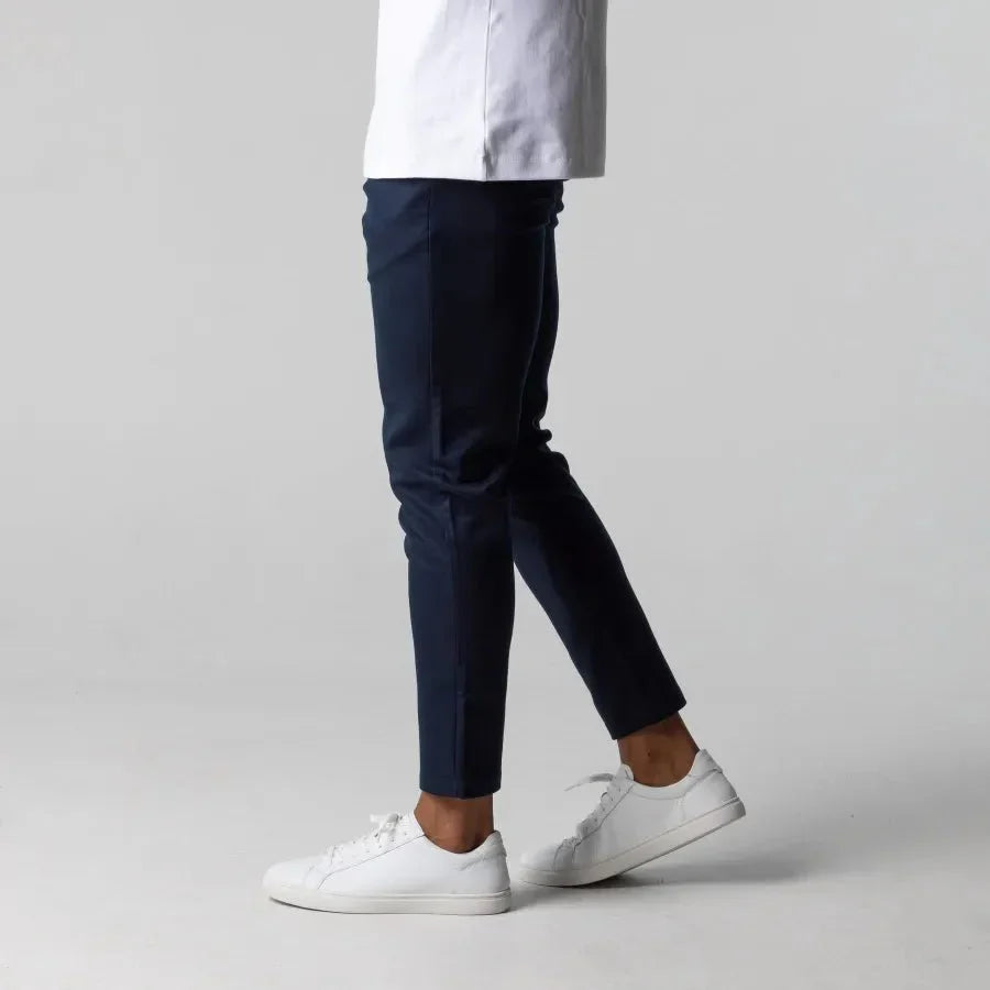 Hugh | Herren Chinohose Slim Fit | Klassische Stoffhose mit schmalem Bein